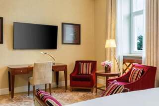 Отель Grand Hotel Kempinski Vilnius Вильнюс Двухместный номер Делюкс с 2 отдельными кроватями-8