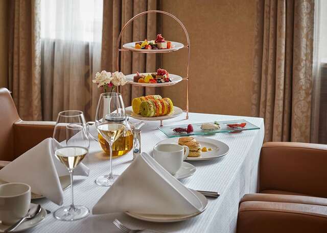 Отель Grand Hotel Kempinski Vilnius Вильнюс-17